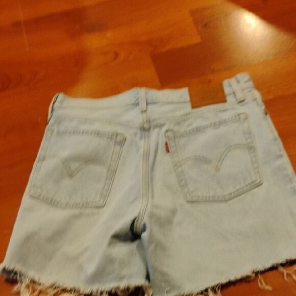 Levi's Blue Jean Shorts Distressed Cut-Off Style - Picture 4 of 7